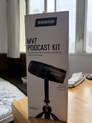 Shure MV7 Podcast Kit (Microphone and Stand)