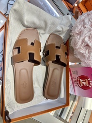 愛馬仕Hermès H Oran Sandals 金棕拖鞋