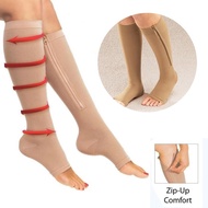 ปลอกกระชับน่อง (สีดำ สีครีม ) ถุงเท้ากระชับขา สำหรับหลอดเลือดขอดและอาการบวมน้ำ ถุงน่องลดอาการปวดเมื่อย ถุงเท้า/ถุงน่อง มีซิปสวมใส่สบาย ช่วยลดเส้นเลือดขอด ลดอาการเมื่อยล้าเท้าจากการเดินหรือยืนเป็นเวลานาน รองรับการกดทับจากน้ำหนักตัว COMPRESSION SOCK ZIP SO