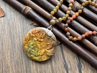 【一物一圖】天然鹽源瑪瑙鳳穿牡丹 雕刻 圓牌連鹽源瑪瑙手編珠鍊