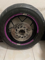 ล้อแม็กหลัง Msx Msx SF แท้ มือสอง พร้อมยาง+จานเบรก มีรอยตามการใช้งาน ราคาต่อ 1 วง