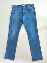 Wrangler Larston Slim Tapered Jeans