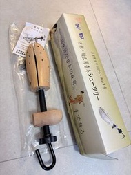 日本木製撐鞋器
