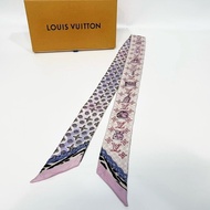 LV粉紫雙面鎖釦圖騰twilly M76110