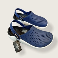 Crocs Bangk ส่งเร็วภายใน 2  3 วัน  พร้อมส่ง! Size M4   M11รองเท้าแตะ Crocs รองเท้าแตะ รองเท้าชายหาด 
