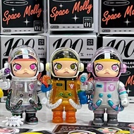 Mega Space Molly 100% V1 ของแท้ 100% กล่องสุ่มป๊อปมาร์ท กล่องสุ่มไม่แกะซีล ลูกค้าแกะกล่องลุ้นเอง เมก