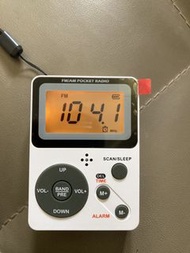 HKDSE適用FM AM radio收音機 鬧鐘 電子鐘 Alarm Clock 
