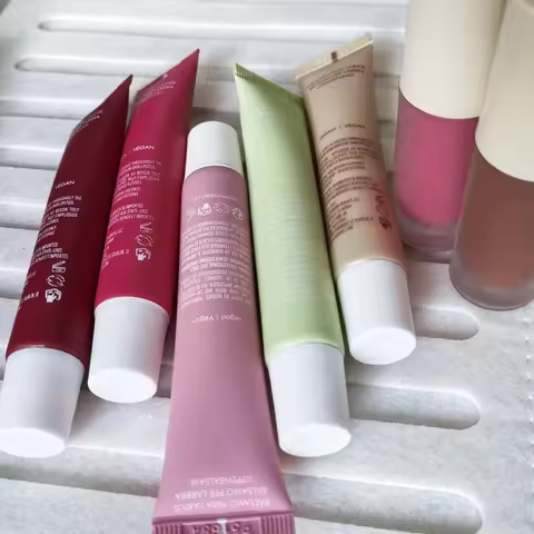 Hot Brand Summer Lip Balm Moisturizing Mirror Lip Gloss Lip Vanilla Pink Sugar Pink Guava Smell Lips