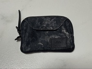 Gregory  黑花散紙包