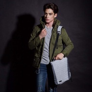 【福利品出清】Solis煙燻石系列10吋平板電腦側背包