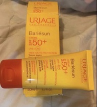 Uriage SPF50 100%new