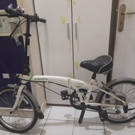 sepeda lipat dahon suv d6 suede