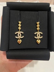 Chanel earrings 心心垂吊耳環