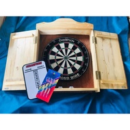 dart board with dart board pin and score board/