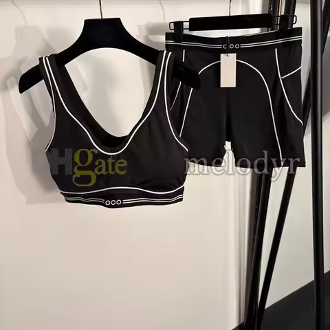 Designer Crop Tanks High Waist Shorts Women Padded Bra Tops Tight Stretch Shorts Yoga Set Contrast C
