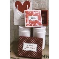 Chocolate box of 9 red hearts