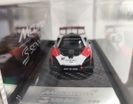 LCD  1/64 Mclaren Senna GTR 模型車