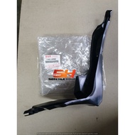 Suzuki Swift Sport 71832-68R00 BRACKET Rear Bumper Right RH lower Genuine Part