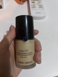 Armani 粉底