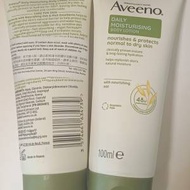 Aveeno Daily Moisturizing Lotion 天然...