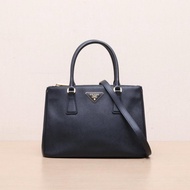 PRADA(普拉達) Galleria 殺手包 中號 黑色  金扣