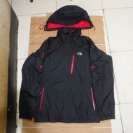 Jaket Tnf Summit Series