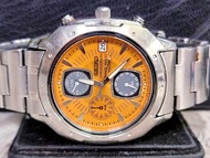 SEIKO Watch 男庄精工100M 日曆石英計時手錶配醒目橙色錶面連原廠不銹钢錶帶 39mm