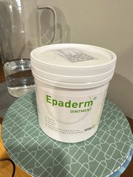 Epaderm 益皮特三合一保濕劑500ml 剩一罐全新