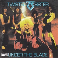 CD MUSIC TWISTED SISTER - UNDER THE BLADE