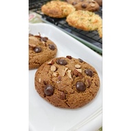Keto Chocochip Cookies Gluten Free