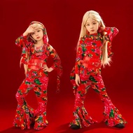 Northeast Big Flower Girl Six-One 70s 80s Theme Retro Hong Kong Style Nostalgic Horn Set Dopamine Ph