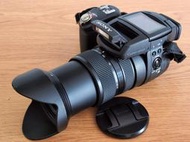 經典收藏二手 SONY DSC - R1 類單眼相機( 賣場內另有專用閃燈及近攝鏡頭錯過不再有請把握，合購可再議)