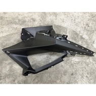 R15 v3 Cover Side [RH] BK6-F117W-00 Side Cover Inner R15