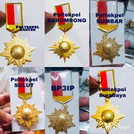 MERAH RED AND WHITE PIN FLAG PIN BINTANG WING SHIPPING WING SAILOR BRIVET RED AND WHITE BRIVET RED A