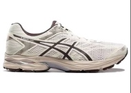 Asics Gel-Flux 4 跑鞋