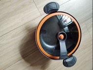 微壓黑色橘邊圓鍋26cm