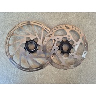 A Pair of Rotor Centerlock Sram Centerline 200 & Shimano RT790 Icetech 180