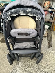 嬰兒車chicco