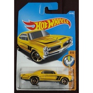 Hot Wheels 67 Pontiac GTO 2017