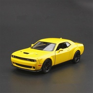 1/24 Dodge Challenger Hellcat SRT Hợp Kim Mô hình xe thể thao Diecasts Kim Loại Mô Phỏng Race Bộ sưu