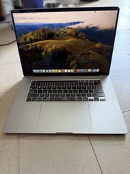 MacBook Pro 16 inch (2019) 32GB +1TB Core i9 屏幕有透光with light dots on the screen