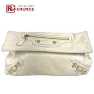 BALENCIAGA鉚釘巨型信封手拿包