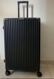 30”Large Suitcase,30”inches luggage,30 inches Large suitcase，全新現貨超大行李箱，超大容量移民行李gip，30吋遠行留學行李箱，30吋大容量