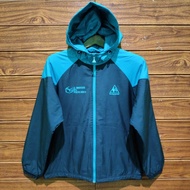 jaket gunung outdoor LE COQ SPORTIF size L jaket casual pria parasut