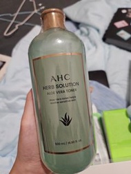 *送化妝棉 AHC 草本蘆薈化妝水500ml