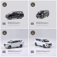 PARA64 PARA 64 1/64 2022 Toyota Innova Attitude Black White Black White