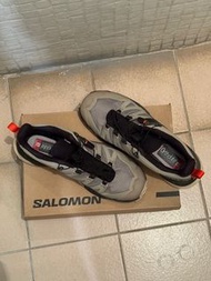 Salomon 行山 鞋（US 7.5)