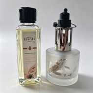 🔮Maison Berger Paris        香薰爐禮盒   Aroma Relax  250ml   香薰精油套裝                法國製造   由於長時間存放  盒內蓋留有