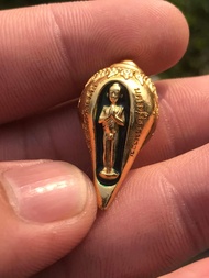 มหาสังข์ ไอ้ไข่วัดเจดีย์ รุ่นยอดทรัพย์64 พร้อมกล่องกำมะหยี่สีเหลือง มีหมายเลขรันทุกชิ้น สามารถเลือกโ