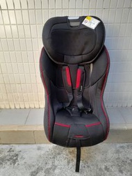 Combi 兒童安全座椅